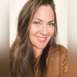 Meet your Posher, Maramay